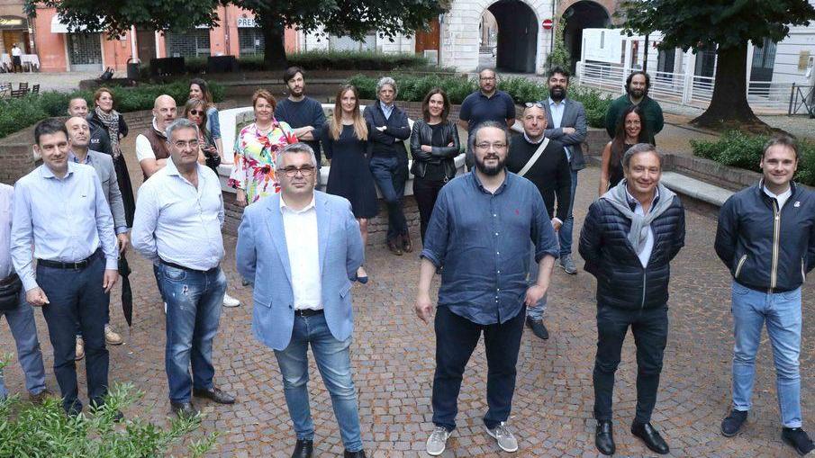 Ferrara, Alan Fabbri: «Faccio un regalo ai bambini, riapro i giochi nei parchi»