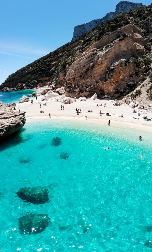 Cala Mariolu, Baunei (foto @giusicasada)