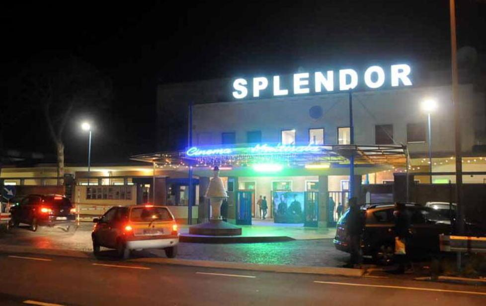 Il multisala Splendor di via Dorsale a Massa
