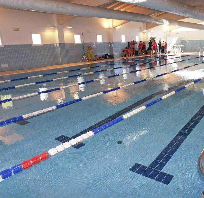 La piscina rimane chiusa «Riapriremo a settembre» 
