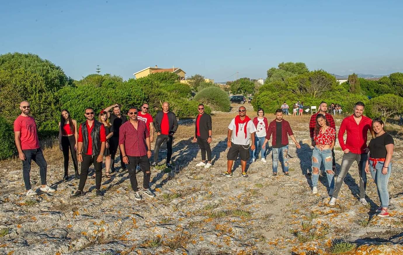 Artisti sardi “unidos” per dire grazie ai sanitari 