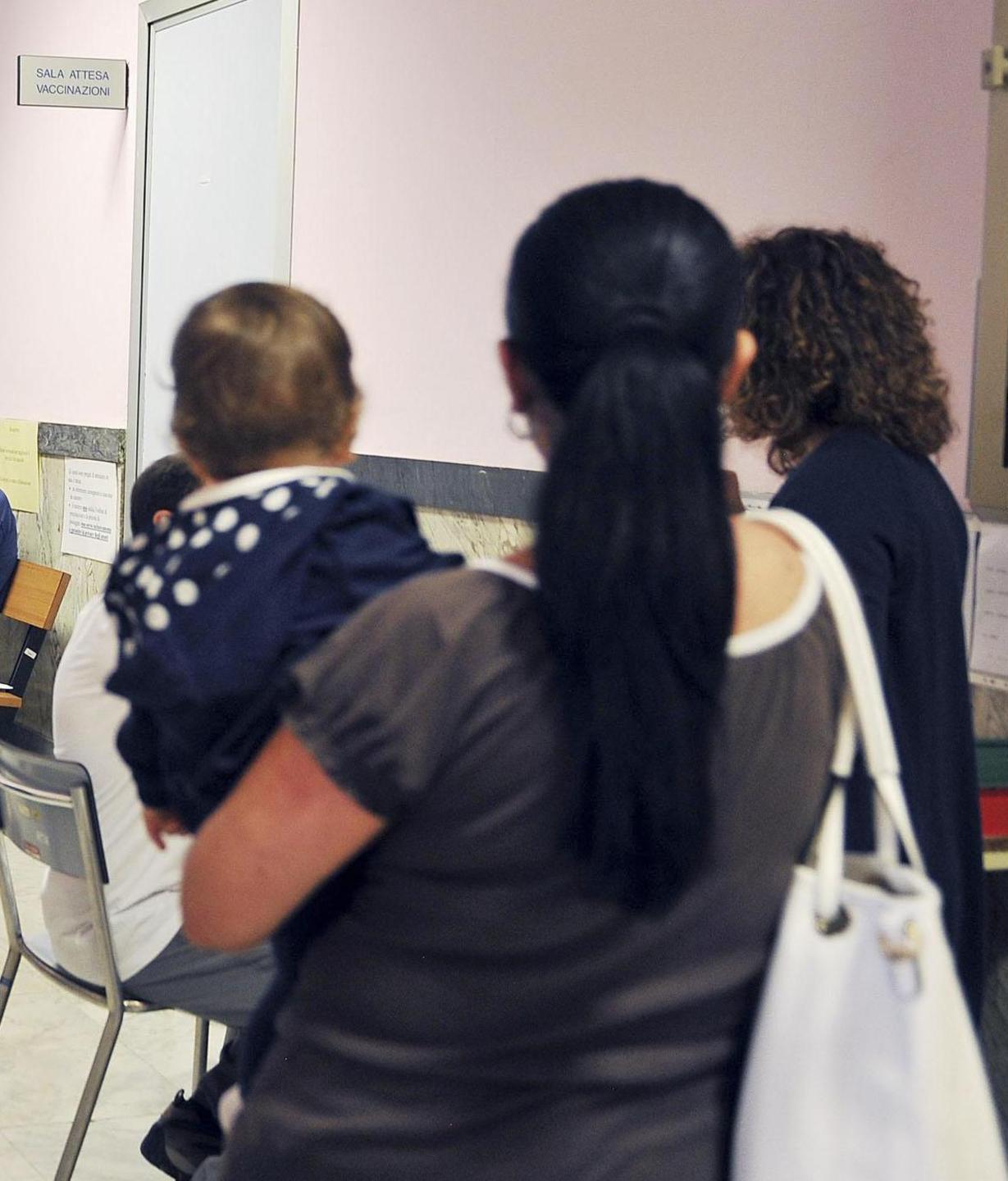 Ambulatori e vaccini, ricomincia la corsa