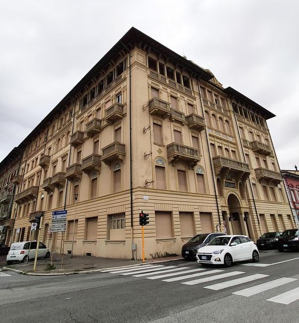Salta la vendita ai russi dell’Excelsior di Viareggio