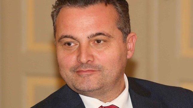 L'assessore regionale alla Sanità Raffaele Donini