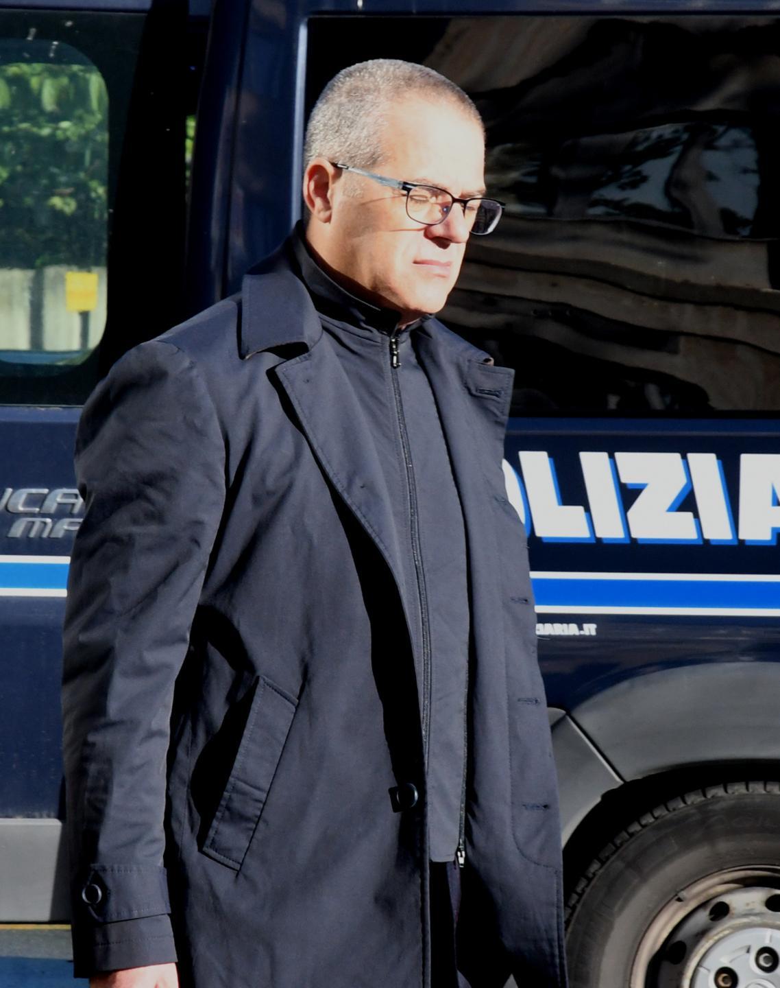 Santu Lussurgiu, marijuana e armi: patteggia due anni