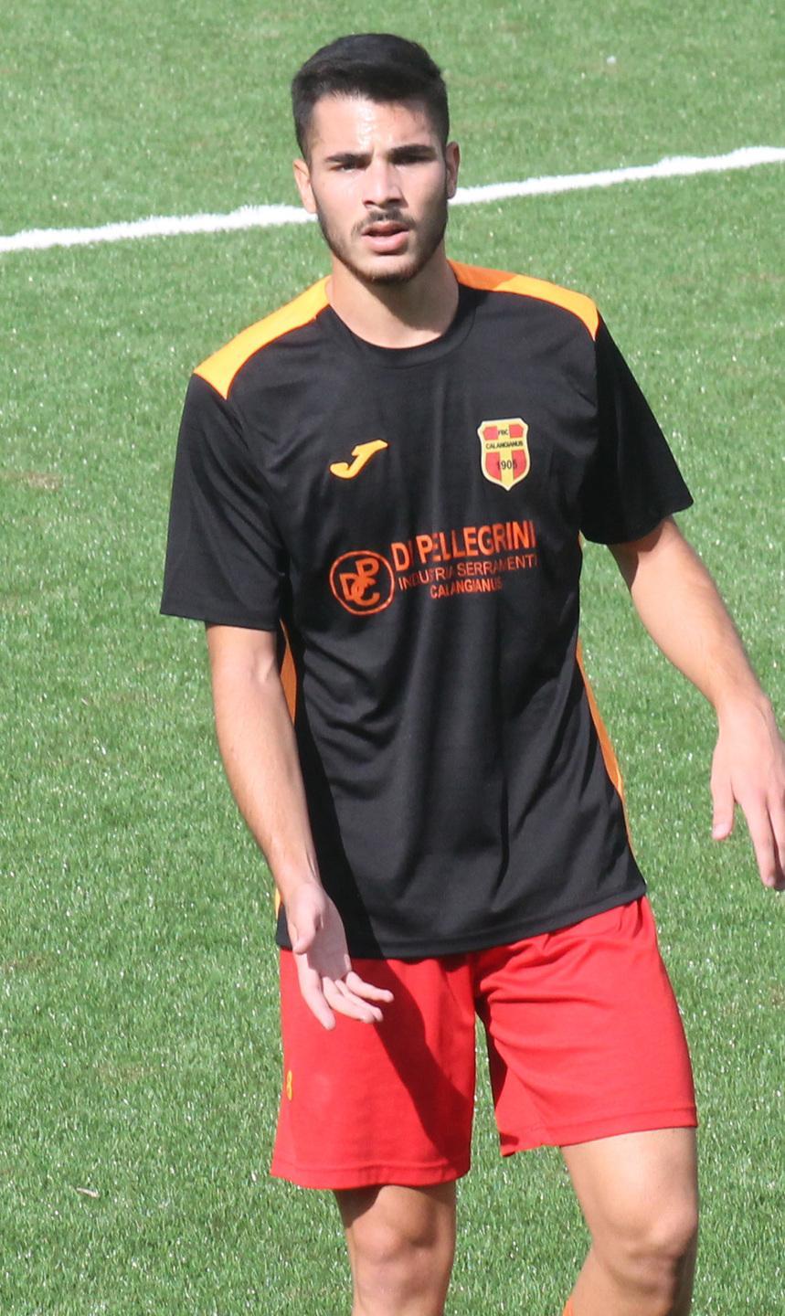 Olbia, il vero gol di Luca: la sua vita in salvo dopo che una trave d'acciaio lo ha colpito