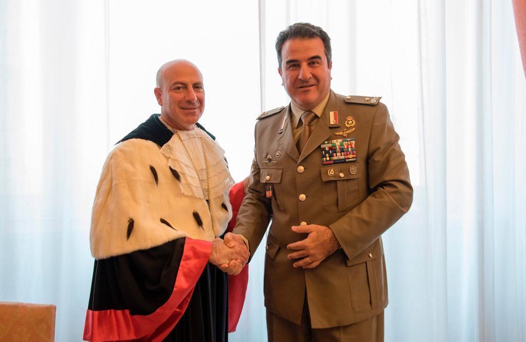 Il rettore Carpinelli e il generale Di Stasio