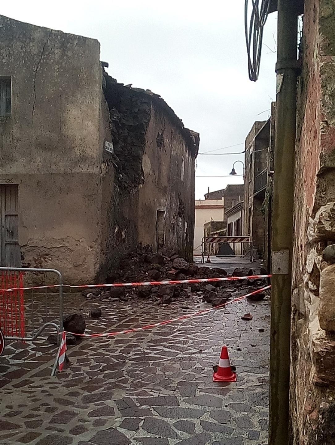 Strada transennata, nuove proteste 