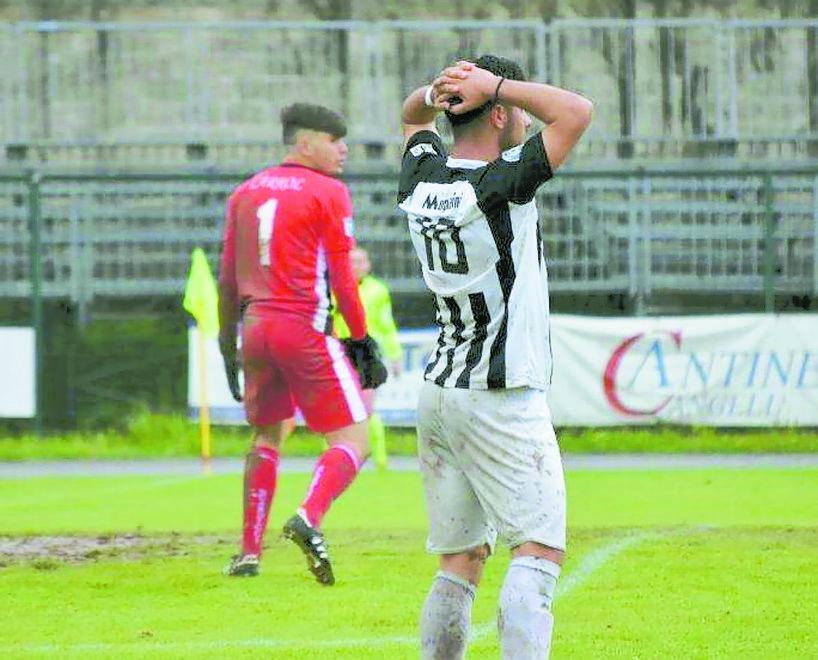 La Calciopoli del Viareggio: 5 indagati per aver tentato di comprare le partite 