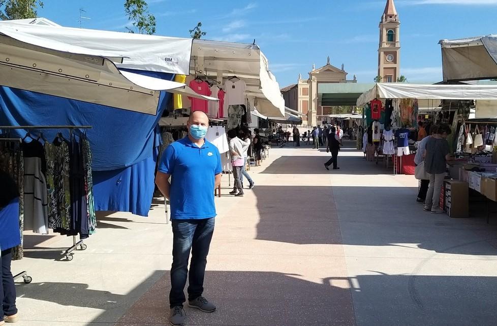 Riecco il mercato in piazza