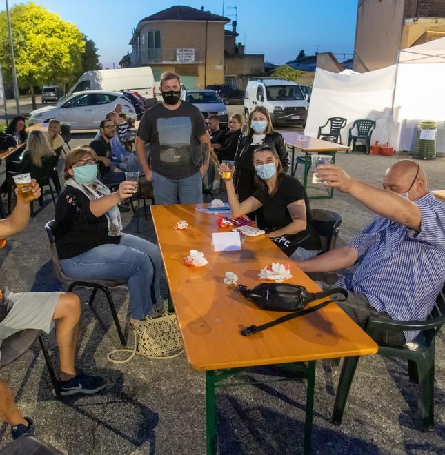 Prima festa in provincia Le giostre per i bimbi 