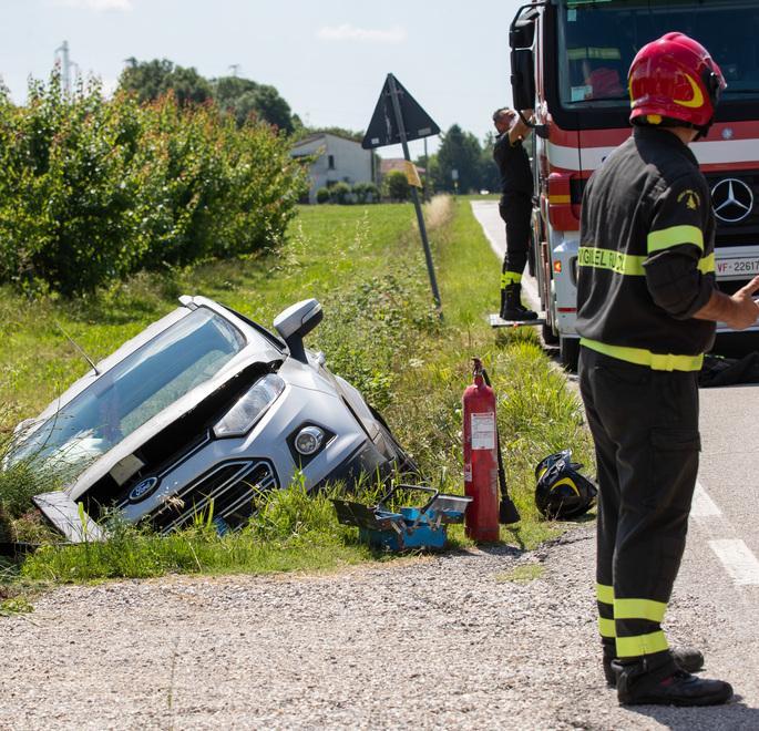 Con l’auto nella scarpata Ferite le tre donne a bordo 