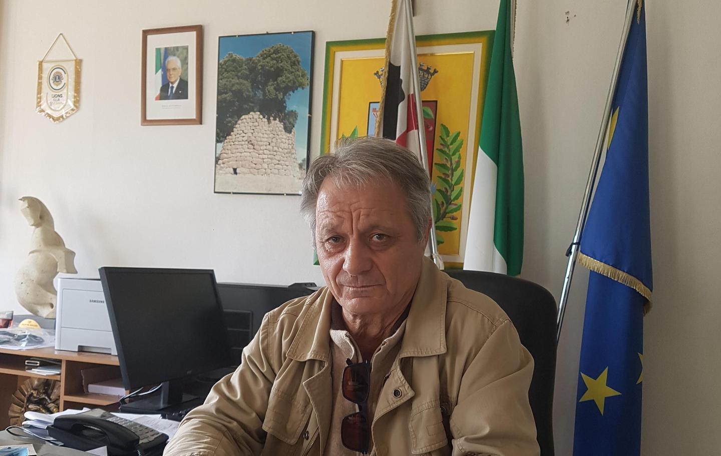 A Esporlatu barracelli contro il sindaco 