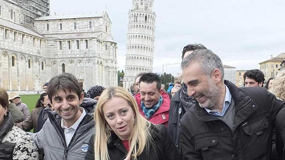 Crepe tra Lega e Fratelli d’Italia sulla moschea a Pisa: Salvini tuona ma Petrucci non ci sta