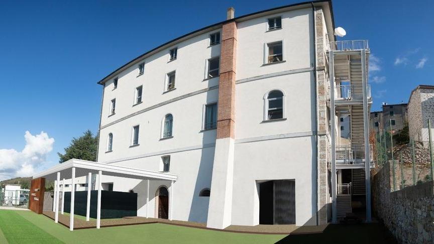 Nuovo ingresso delle scuole Cantiere da luglio