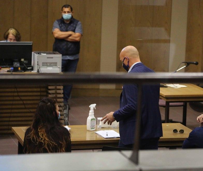 Droga e armi, tre ai domiciliari per uno c’è il divieto di dimora 