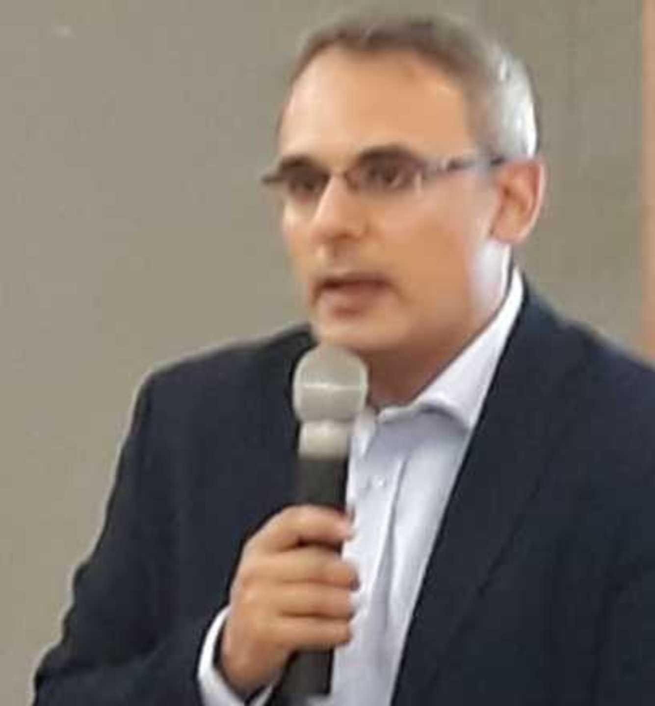 “Fare comunità” passa subito all’attacco sui costi di costruzione di edilizia agevolata