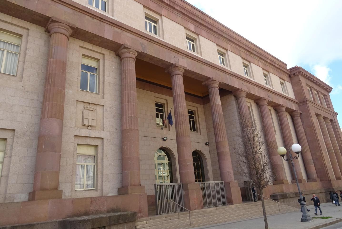 Maltrattamenti, condannato ex marito a Sassari