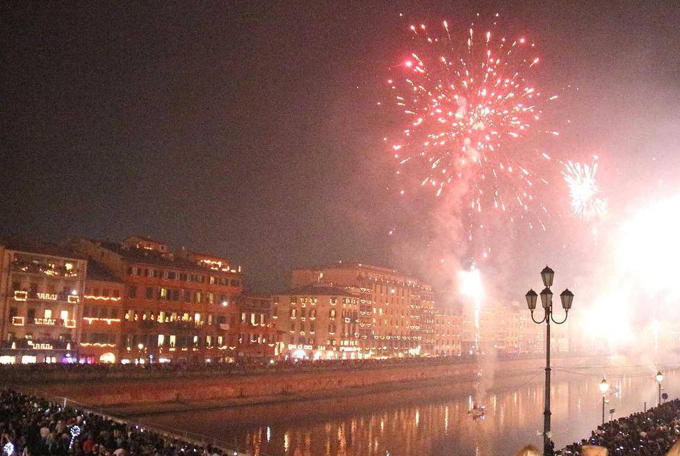 Conto alla rovescia per la Luminara "spontanea": sorprese, iniziative simboliche e lumini fai da te 