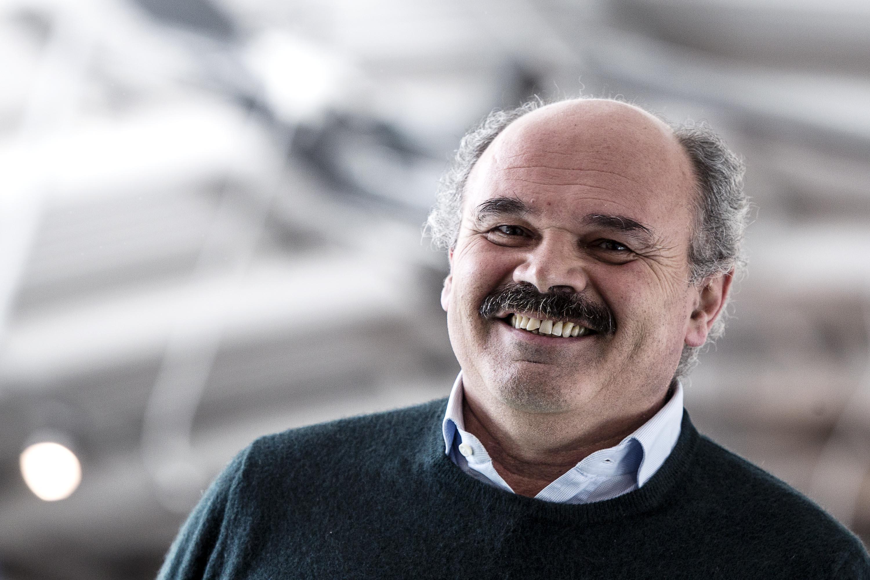 L'ideatore di Eataly: "Voi sardi siete seduti su un giacimento di bellezza, è ora di rimboccarsi le maniche" 