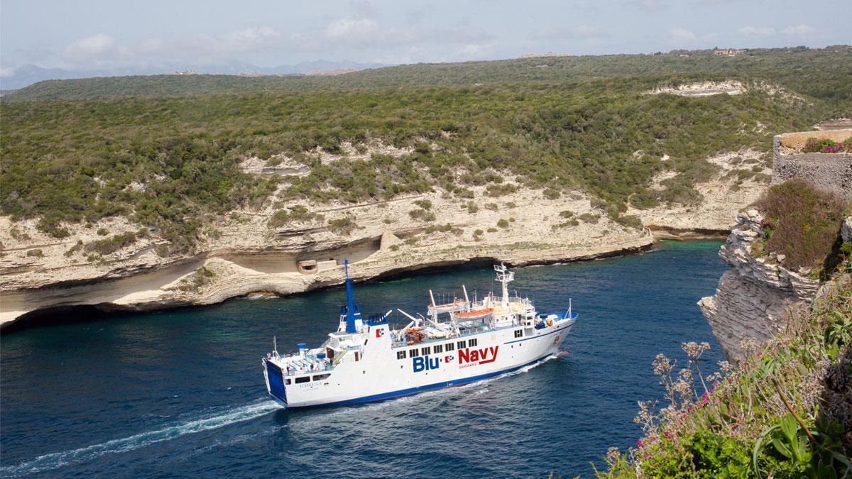 La Blu Navy ritorna a collegare Santa Teresa e Bonifacio