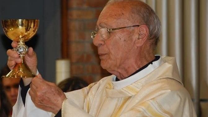 Addio a monsignor Battaglini, parroco e guida spirituale