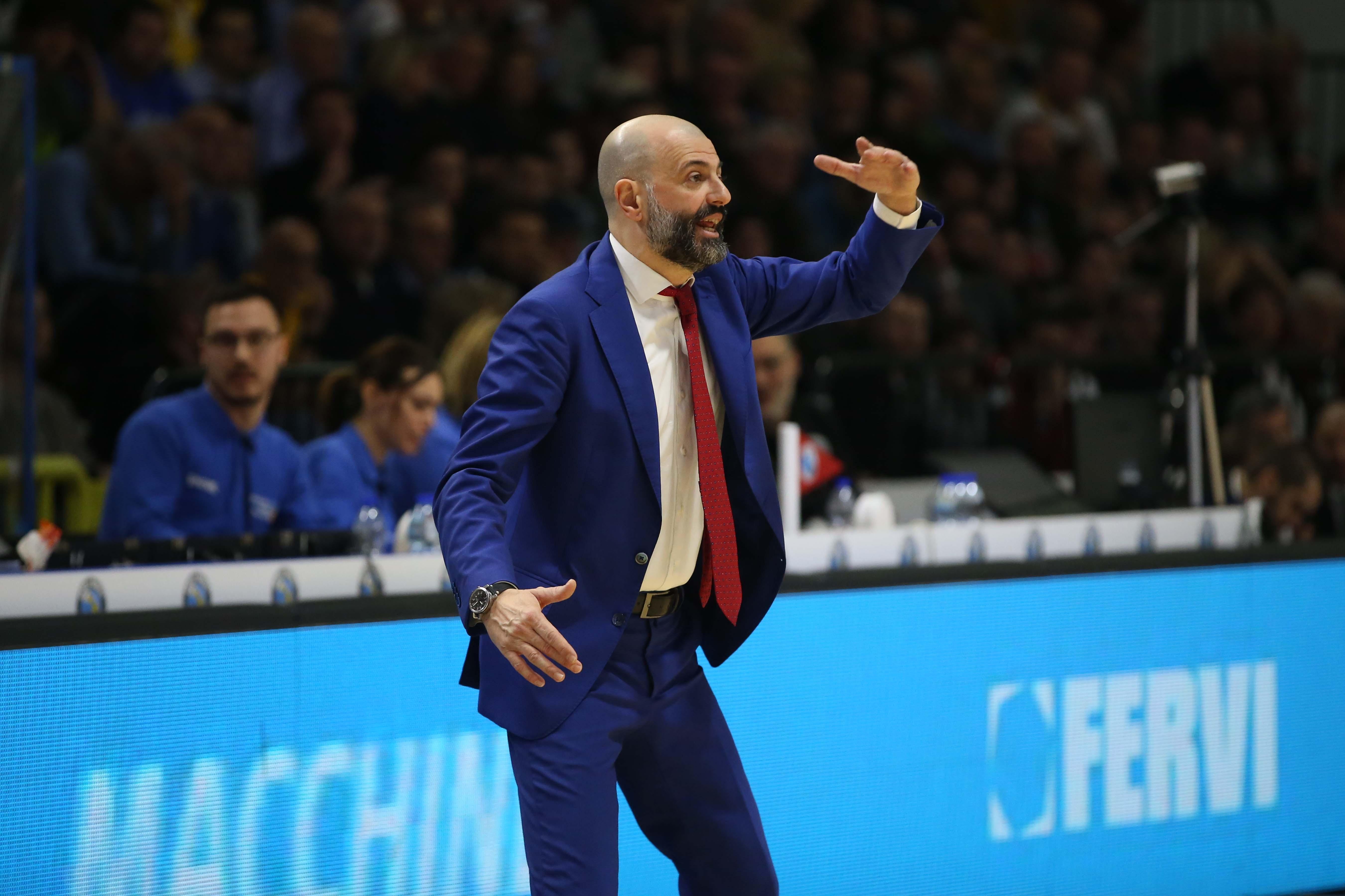 Maurizio Buscaglia sta per accasarsi sulla panchina di Pesaro