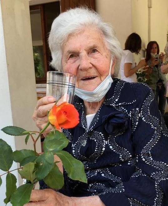 I cento anni di Bianca e il Lambrusco salutare