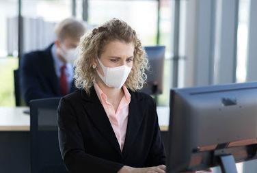 Il digitale cresce anche nell'isola ma servono figure competenti 