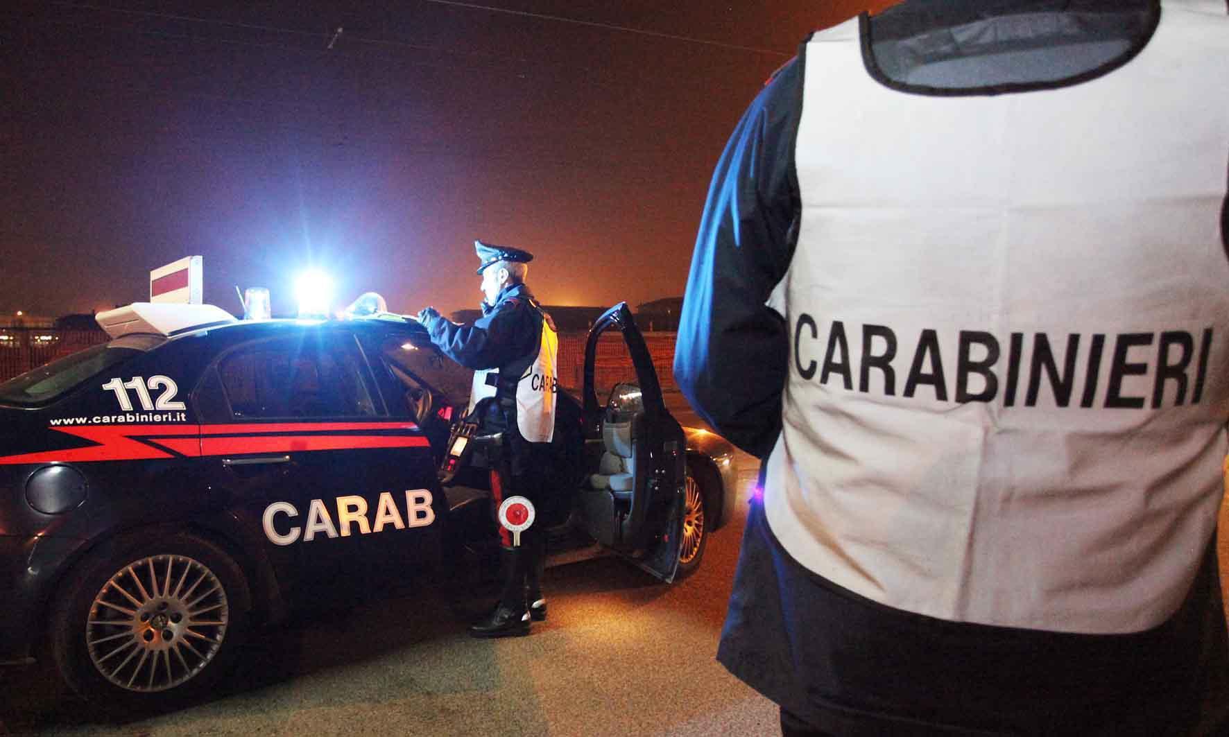 Evade per andare a comprare superalcolici, arrestato 60enne