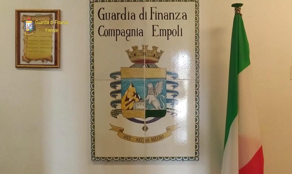 Empoli: società evade Iva per 450mila euro, sequestrati 6 unità immobiliari e 10 auto 