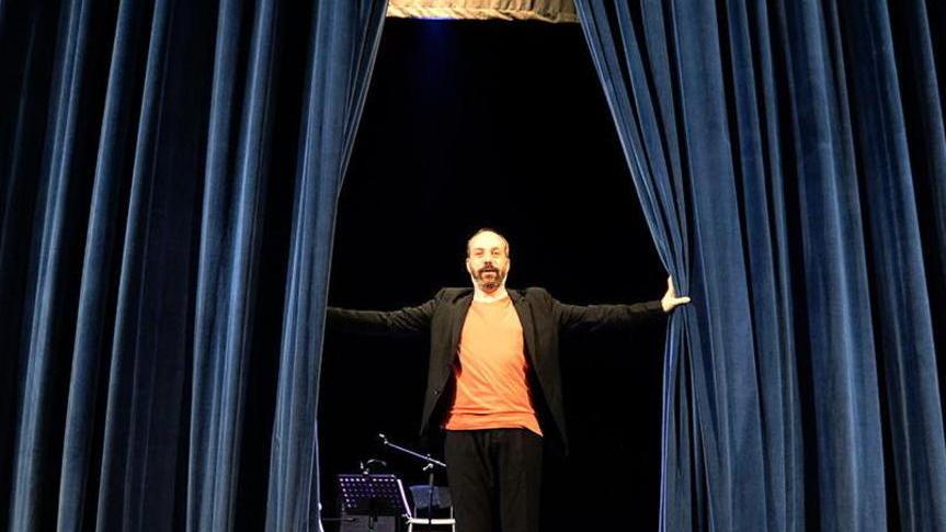 Il direttore artistico del teatro De Filippo, Alessio Pizzech