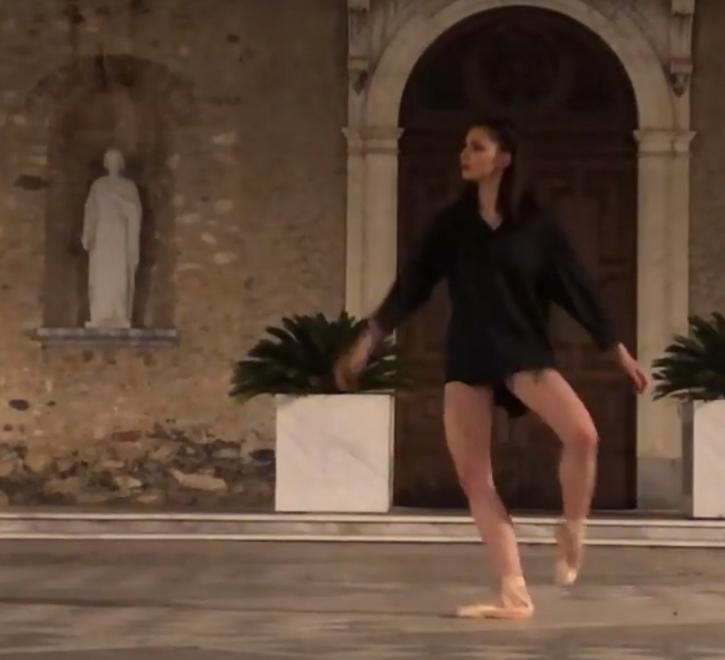 Carrara, una danza per la fine della quarantena