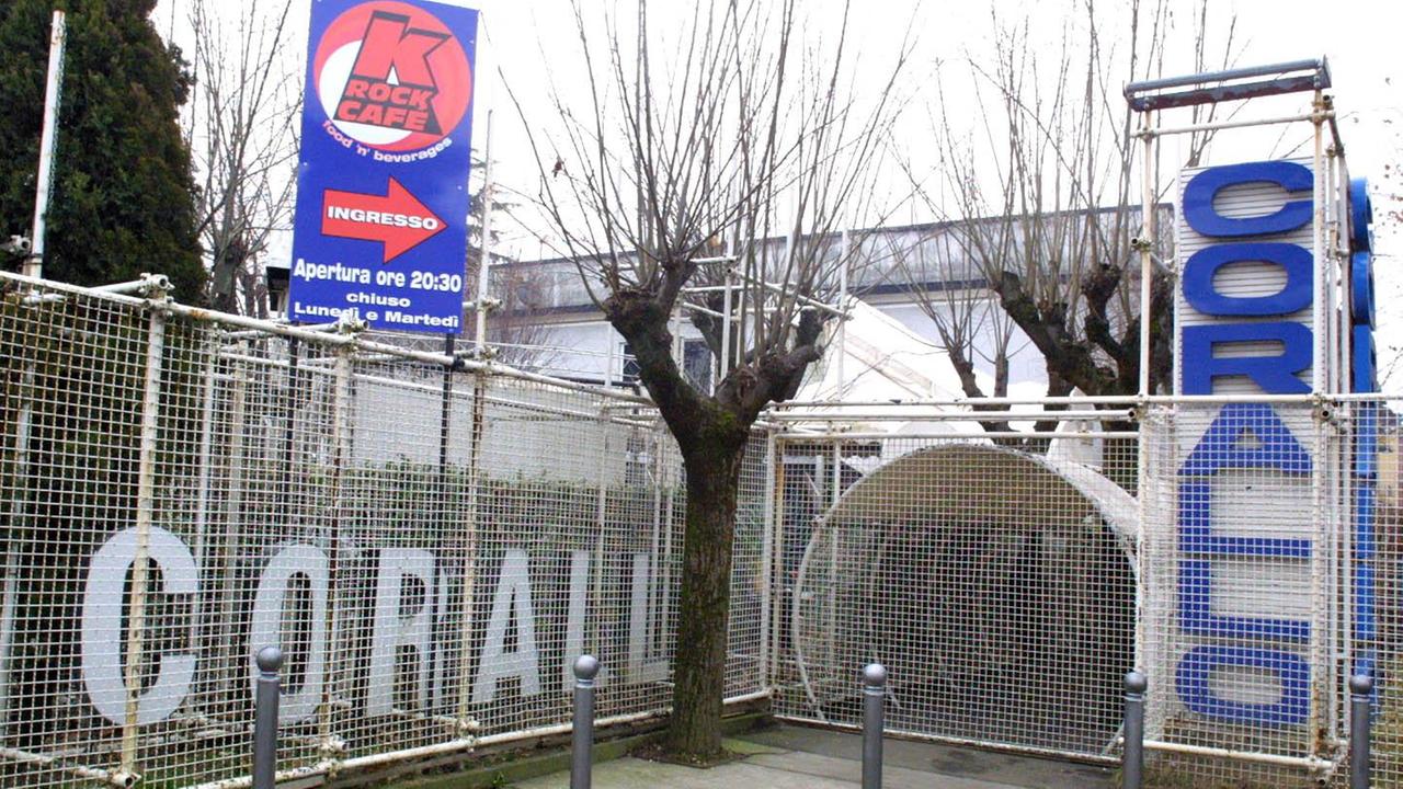 Palpeggia una 18enne al Corallo, condannato a un anno e due mesi di carcere