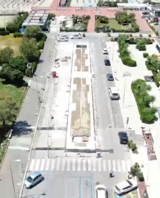 Il cantiere di piazza Belvedere visto dall’alto