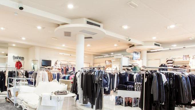 Per il furto di abbigliamento nei guai una giovane coppia