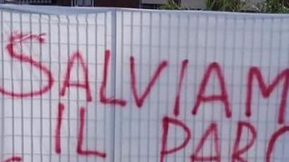 Sit in contro la palazzina nell’area di via Stelvio