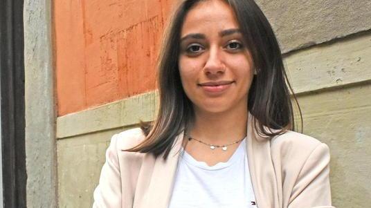 Sotto le mascherine anti-Covid dopo l’orale spuntano i sorrisi