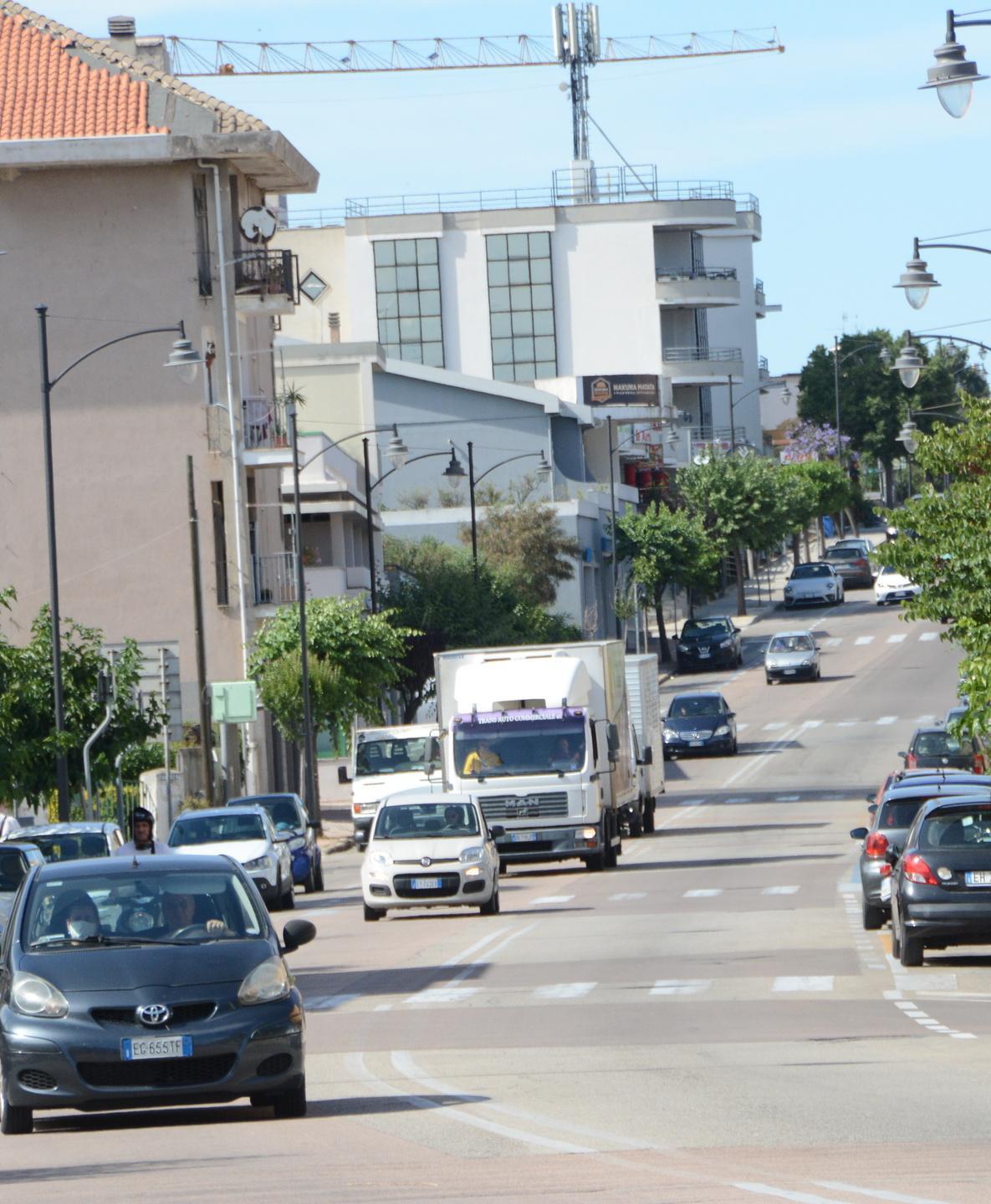 Una corsia ciclabile in viale Aldo Moro oggi l’assemblea