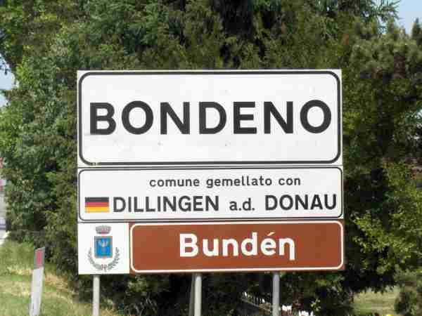 Bondeno, fugge con genitori e cani senza pagare l’affitto: in fumo 5 mesi di arretrati 