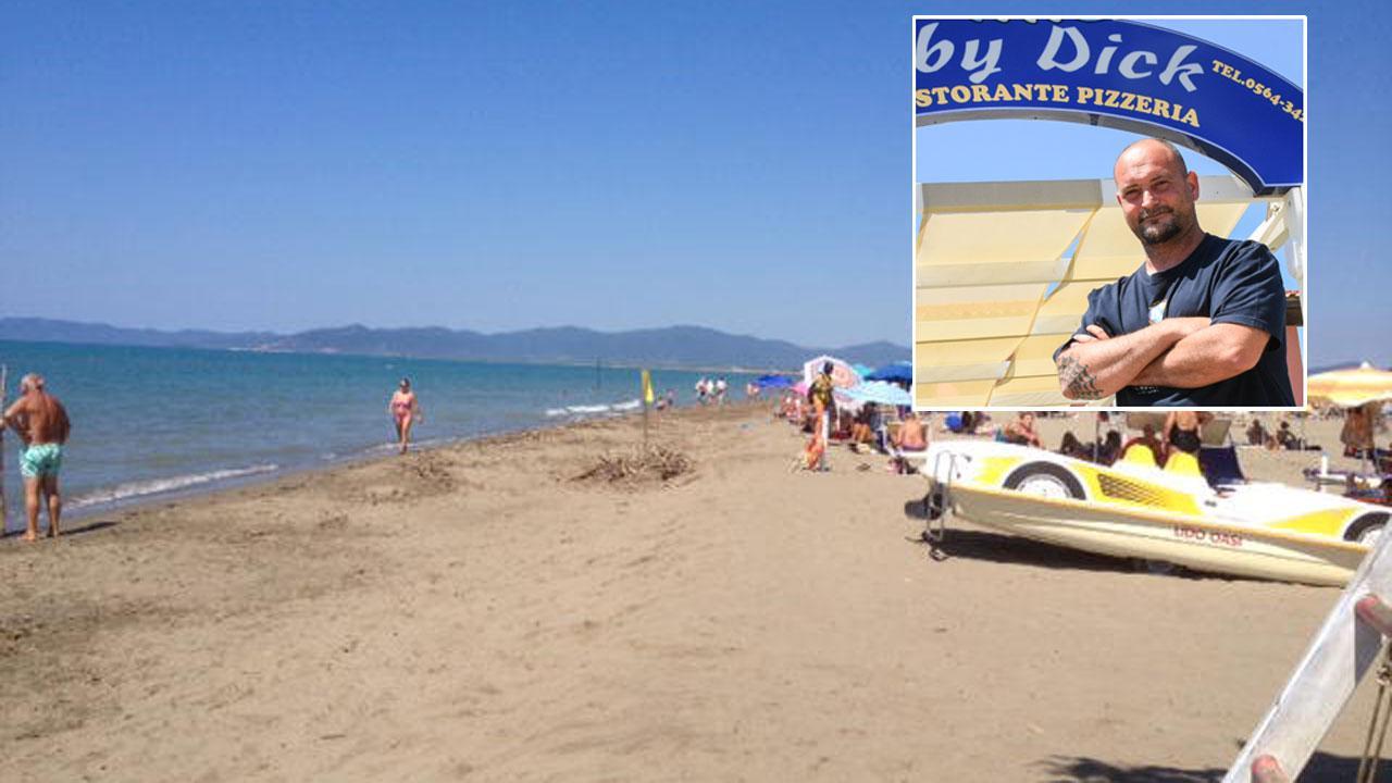 Un tratto di spiaggia libera a Principina a mare  nel riquadro Simone Guerrini gestore de bagno Moby Dick.