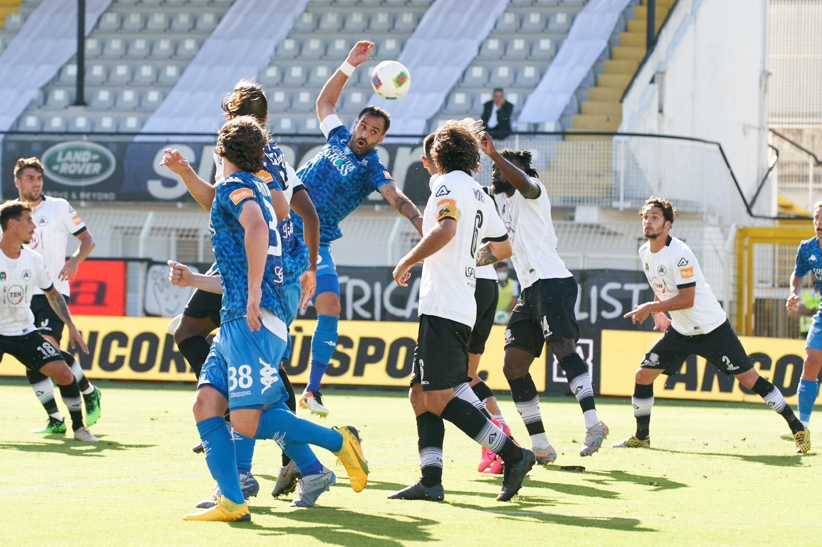 Un'azione della partita del Picco (foto Empoli Fc)