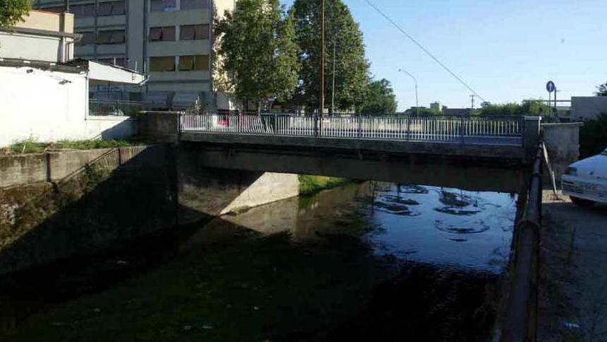 Ponte di Avenza cantieri aperti e lavori il 25 giugno
