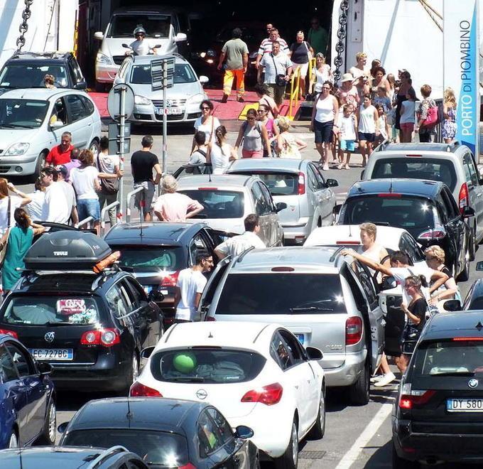 Arrivano le prenotazioni, sbloccate le navi 