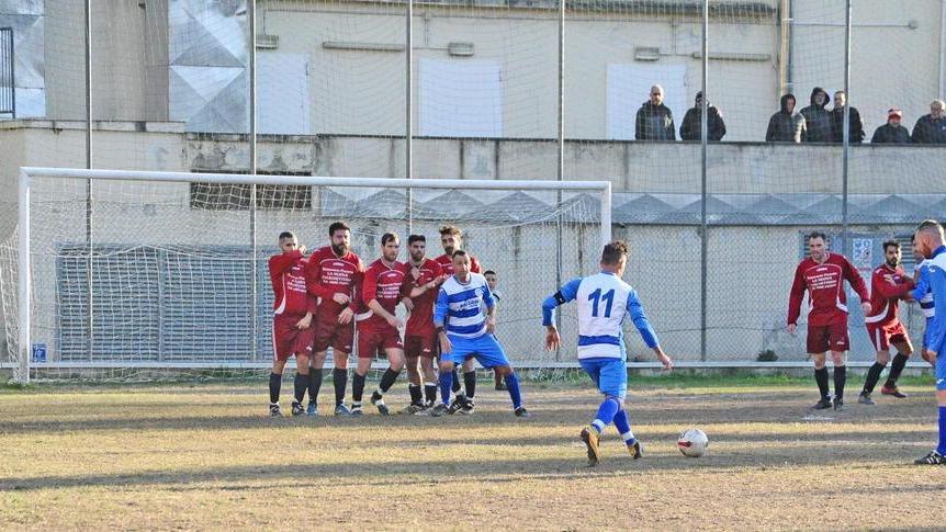 Il calcio popolare chiede aiuto per poter ripartire
