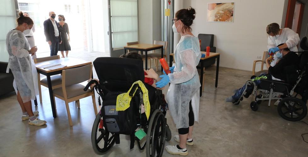Reggio riapre 11 centri diurni frequentati da 600 disabili 