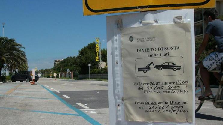 L’ira dei balneari per il nuovo mercato a Lido di Camaiore