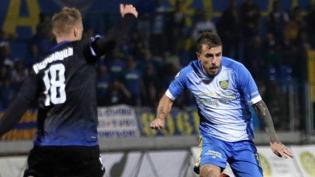 Valente: «Siamo carichi. Playoff secchi occasione unica»