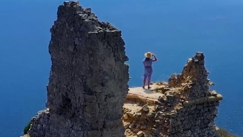 Un minuto di cartoline mozzafiato per stregare i potenziali vacanzieri