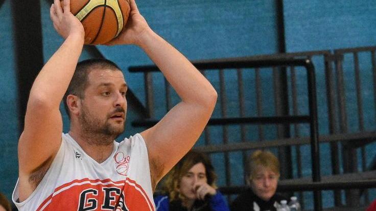 Il pivot Zambianchi chiude il sipario dopo 21 stagioni da protagonista